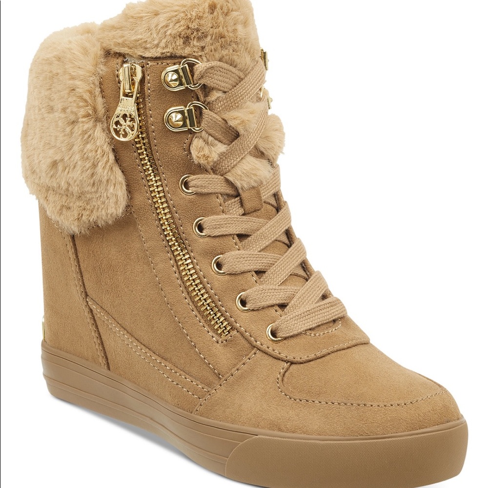 Guess boots